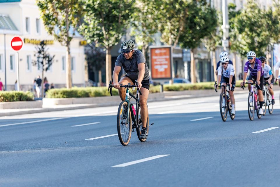 Фото cedbea6a80644806b85ff7e79abe0791 с события Cyclingrace Вечернее Садовое