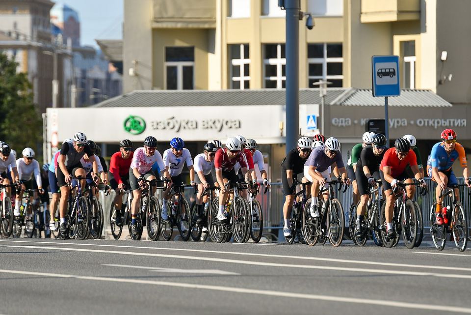 Фото 8f23294e843b4de898974d002b46830e с события Cyclingrace Вечернее Садовое