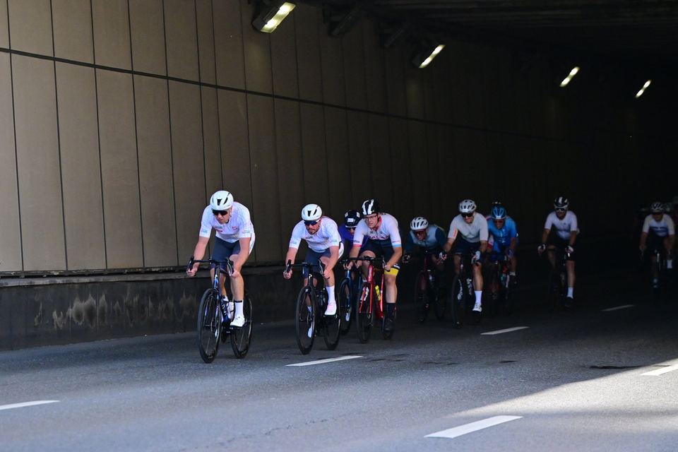 Фото a4468e9ee111461ba42a1a7cebdb2274 с события Cyclingrace Вечернее Садовое