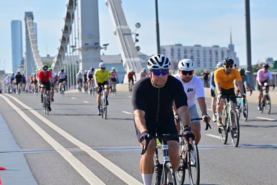 Фото e142b0873ecc473fb635593e157fcda2 с события Cyclingrace Вечернее Садовое