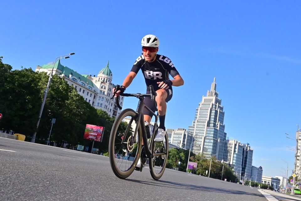 Фото 9cc0853f3f124d53a1c228c05a0a9e0e с события Cyclingrace Вечернее Садовое