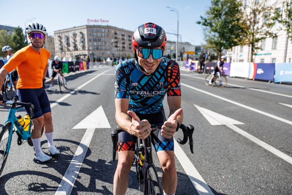 Фото f9b6bc7a8f10411aaede21f47ead04f5 с события Cyclingrace Вечернее Садовое