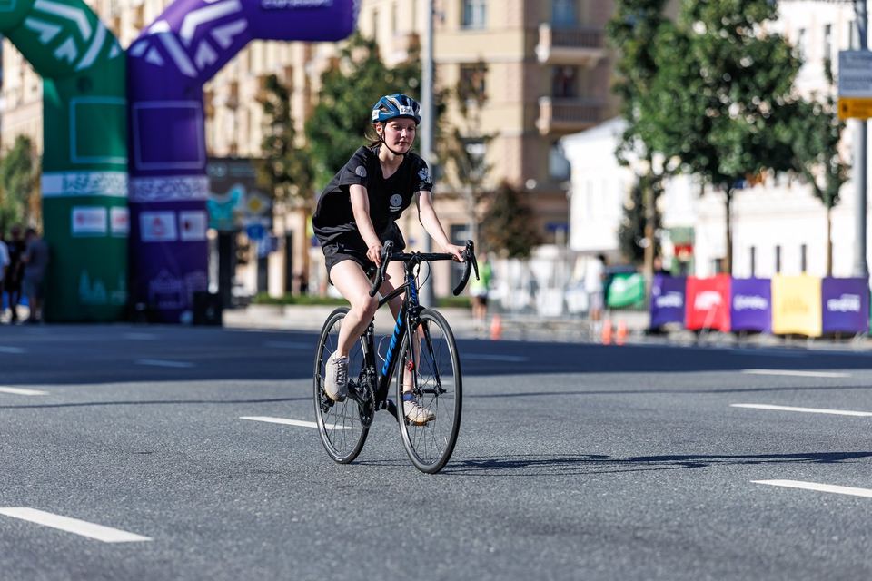 Фото e95d4c8cd0734e55b27aedc1e86ea81c с события Cyclingrace Вечернее Садовое