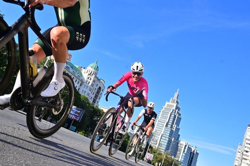 Фото e0a9face73c8476188f951facd84eb33 с события Cyclingrace Вечернее Садовое