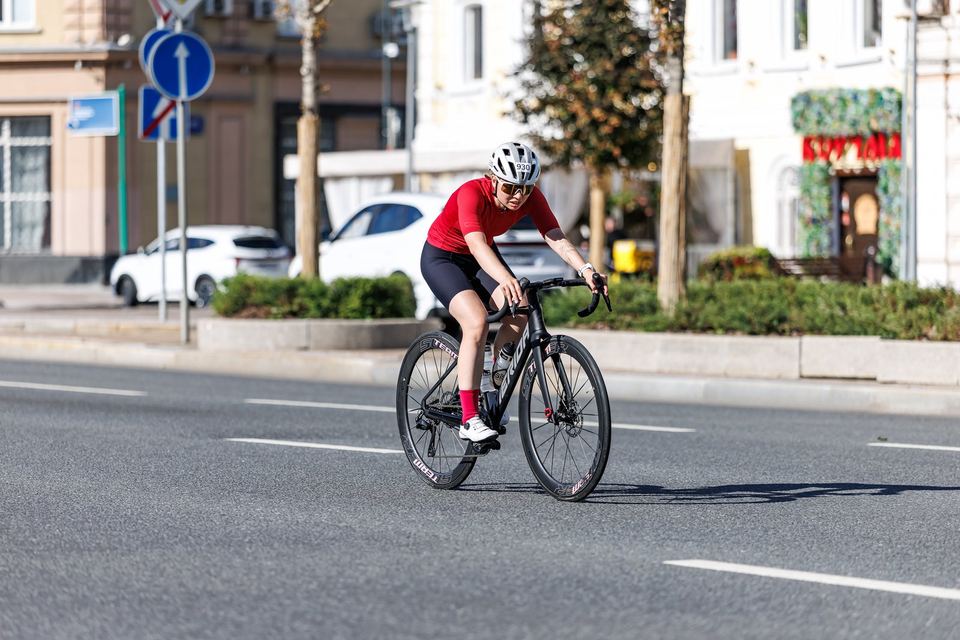 Фото 7e91d6113c2448ff973920069b15c00a с события Cyclingrace Вечернее Садовое
