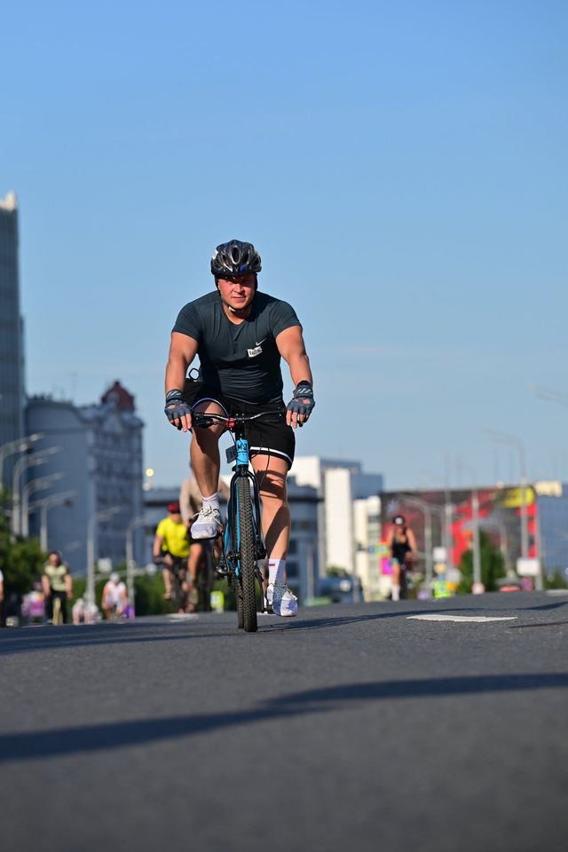 Фото 4fae9a55b50d414892edca85add58e92 с события Cyclingrace Вечернее Садовое
