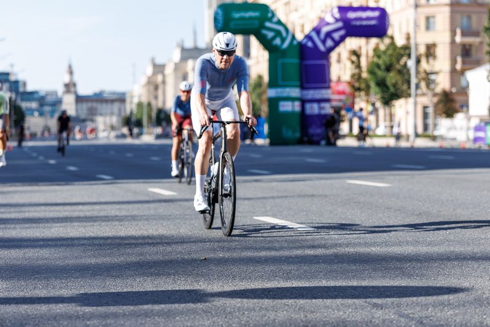 Фото f2e95af951154a40babd70aebb7b4af1 с события Cyclingrace Вечернее Садовое