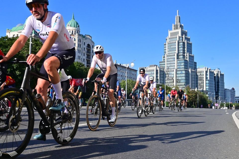 Фото f005cb48c0584e4f94b03d4cde7d229c с события Cyclingrace Вечернее Садовое