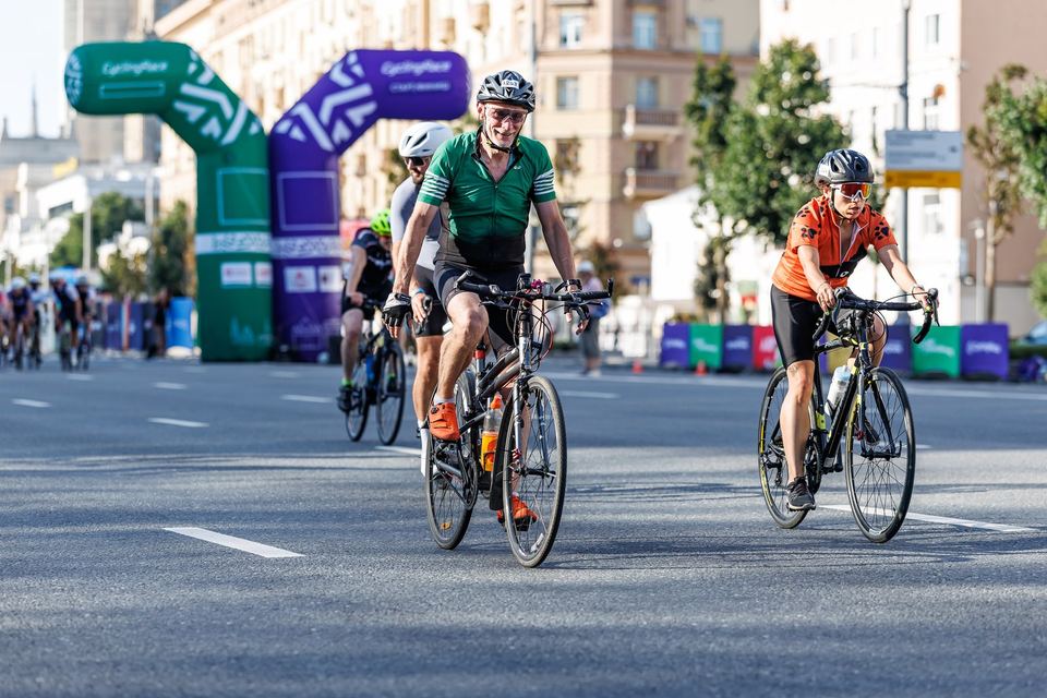 Фото ba8e96ec98d14e79bd38c3b3939aeac0 с события Cyclingrace Вечернее Садовое