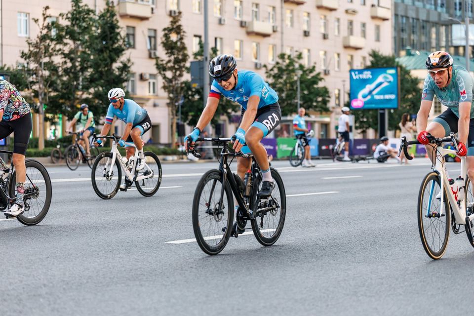 Фото acda1cf54be54bf4aa751afb04094f9a с события Cyclingrace Вечернее Садовое