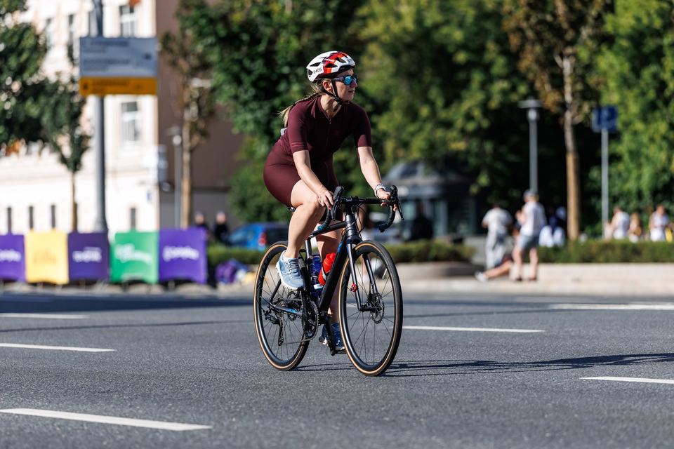 Фото 0ff00caebf224b6d9ea5e75827cefe17 с события Cyclingrace Вечернее Садовое