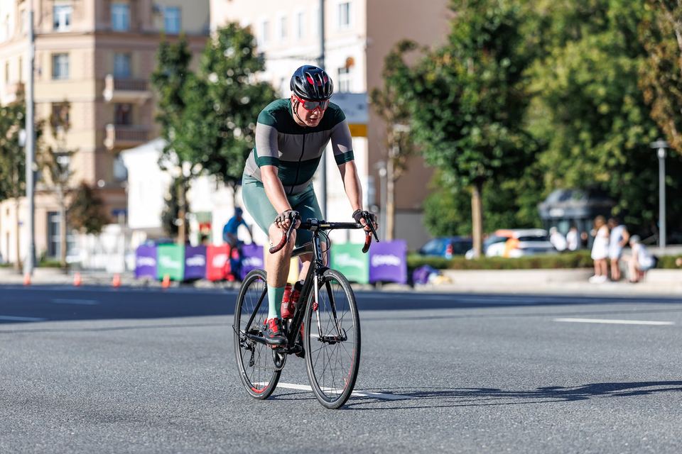 Фото 78d2d8b948a94cf998ceae9bc693d0d7 с события Cyclingrace Вечернее Садовое