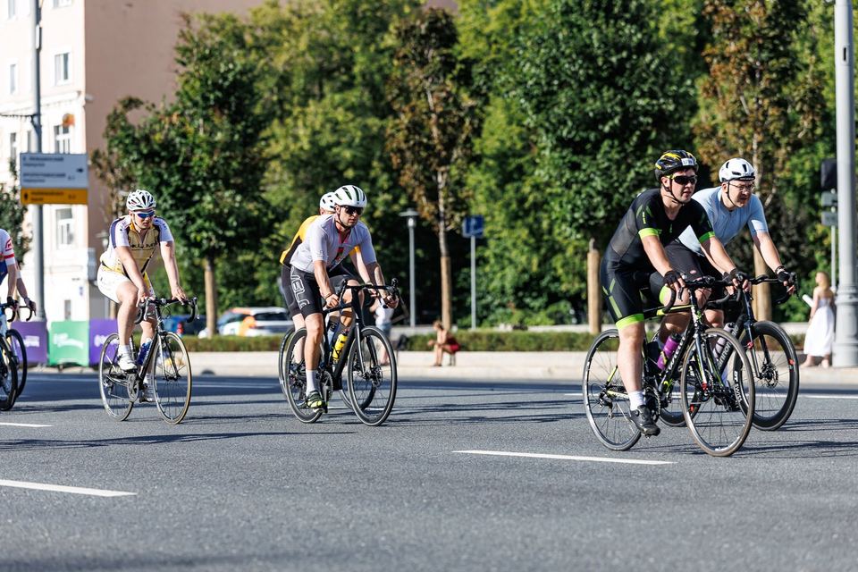 Фото ffa770825ce84143a1f8140a7102dcc2 с события Cyclingrace Вечернее Садовое