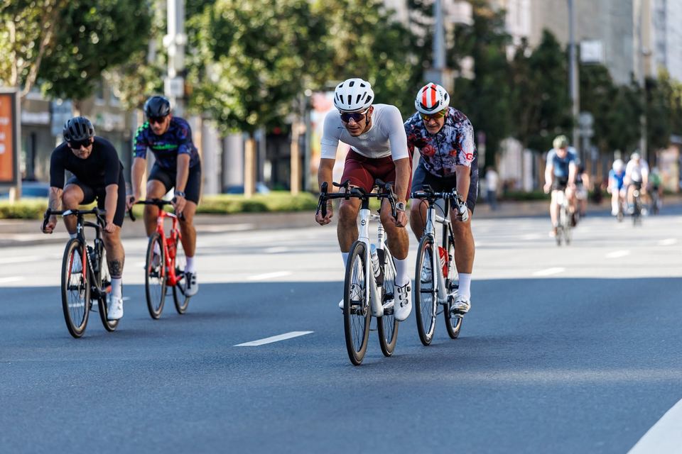 Фото 06a2a305446f4a9299065227e1ad524d с события Cyclingrace Вечернее Садовое