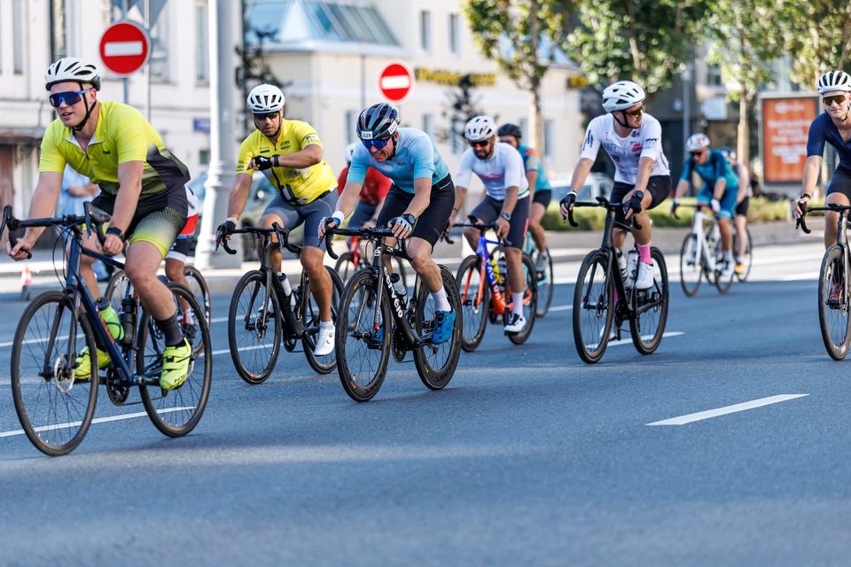Фото 98cfb12ac813499ea4c6558dbc95bf70 с события Cyclingrace Вечернее Садовое