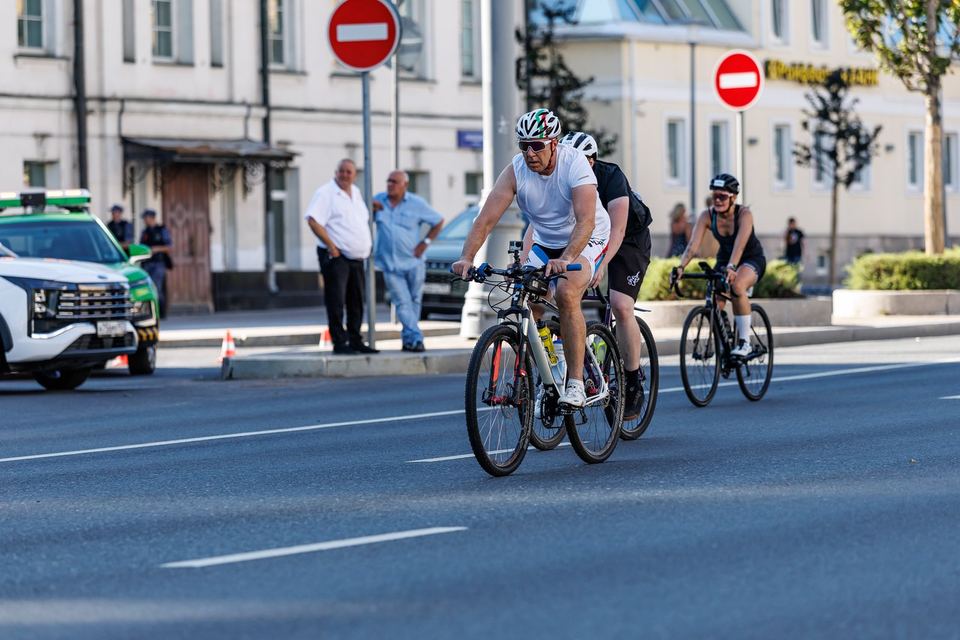 Фото 6a73a6bf8b7d4a03a3905db26107a3f1 с события Cyclingrace Вечернее Садовое