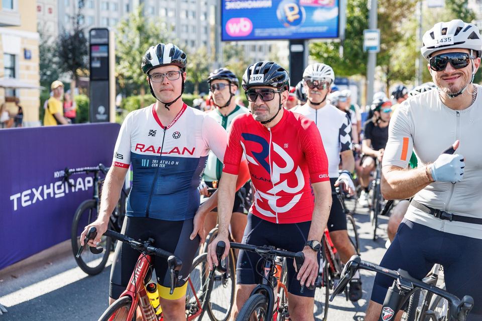 Фото 11c1b92c24284f8c91774ac47644fcdb с события Cyclingrace Вечернее Садовое