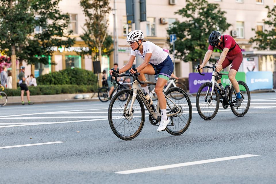 Фото bb6734cdc90b422cb458c5d3298d2d3a с события Cyclingrace Вечернее Садовое