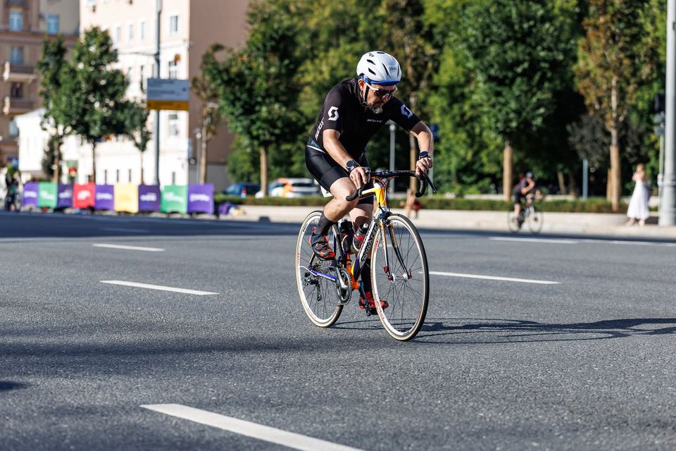 Фото 9766c7d7683b4628a8f963e1ba943d89 с события Cyclingrace Вечернее Садовое