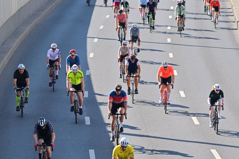 Фото b556a38ae6e544aa86e6e041b595fbb2 с события Cyclingrace Вечернее Садовое
