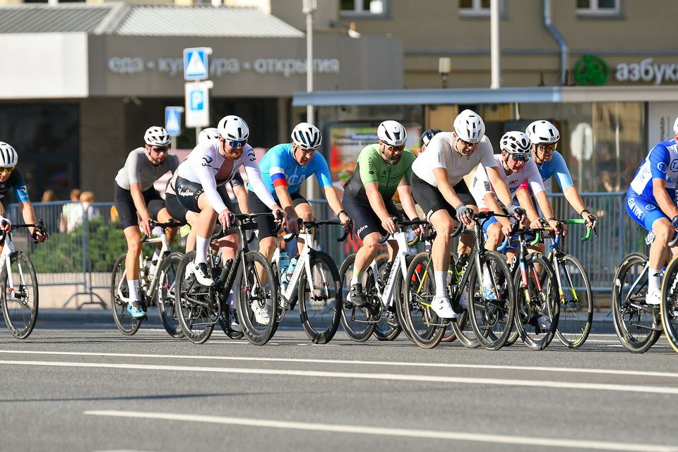 Фото 25e39c6d03614d9d890f8b13dae78a88 с события Cyclingrace Вечернее Садовое