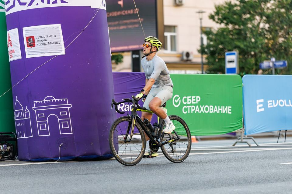 Фото c2ecd362e5b341009524ce7bca445424 с события Cyclingrace Вечернее Садовое