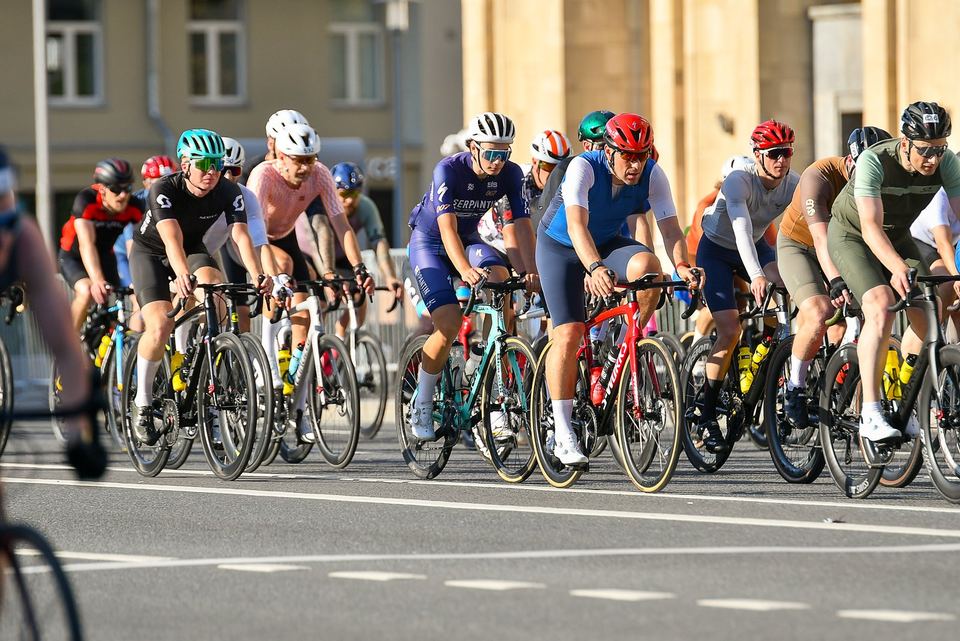 Фото 1c80e1d3bf7b4087b0f904d542274b00 с события Cyclingrace Вечернее Садовое