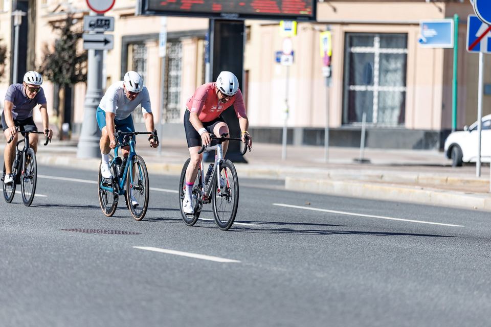 Фото 53846094f6e44f079094b05fefabbf6b с события Cyclingrace Вечернее Садовое