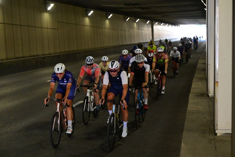 Фото 41f9dae1a06c4ad197d31e9c8c1685e7 с события Cyclingrace Вечернее Садовое