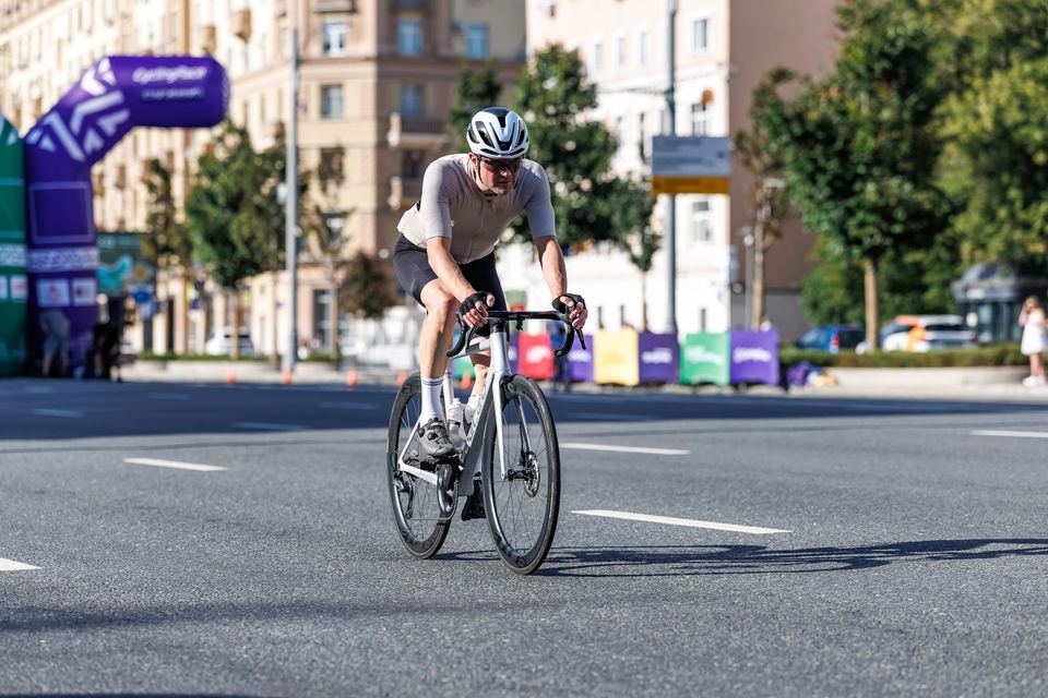 Фото 501c066871624af7adecaa3fa80d3cf3 с события Cyclingrace Вечернее Садовое