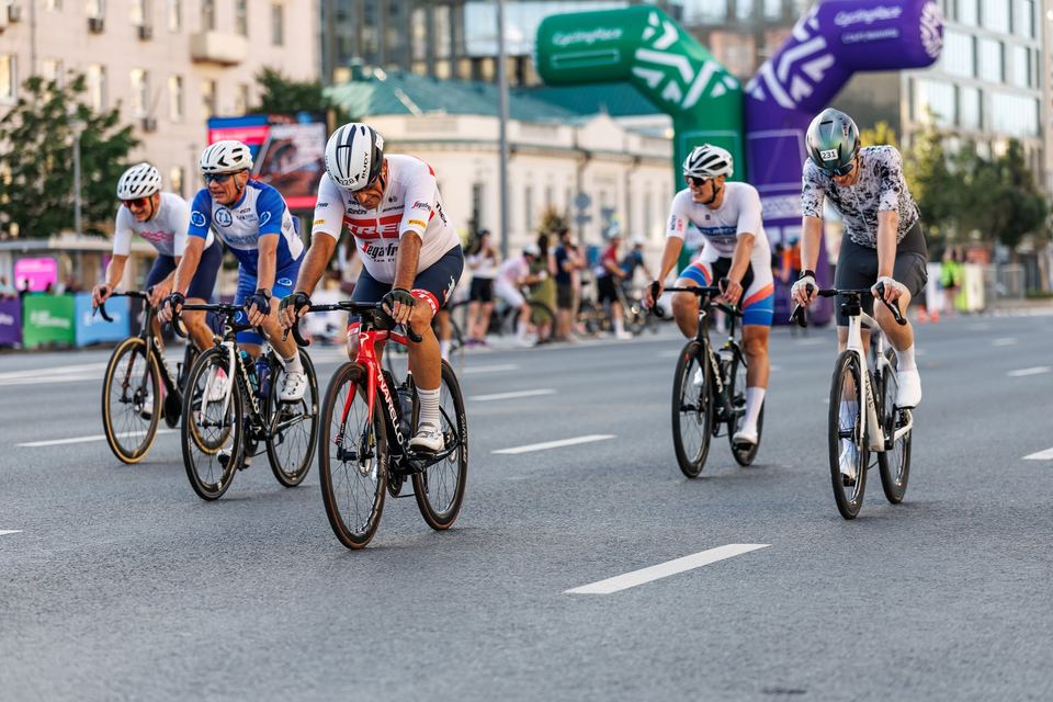 Фото 973fc3daf6224caf99b113f0ab076ec2 с события Cyclingrace Вечернее Садовое