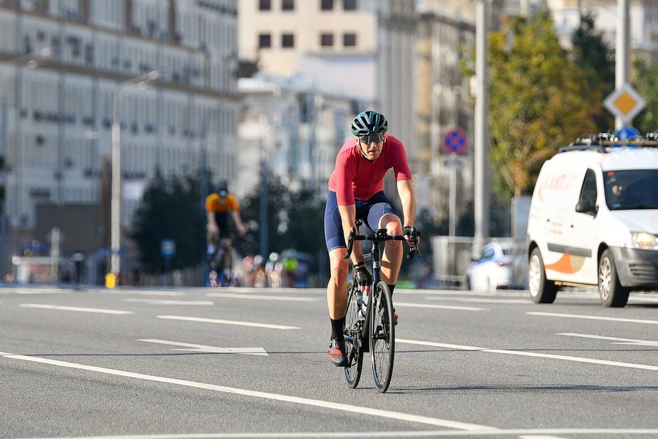 Фото 40a9686b2255438191ecc79c317bd816 с события Cyclingrace Вечернее Садовое