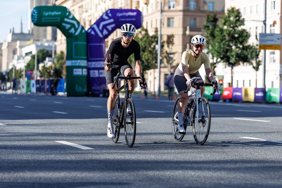 Фото 1086ec81bbd44f76bed7d9fde16d11c8 с события Cyclingrace Вечернее Садовое