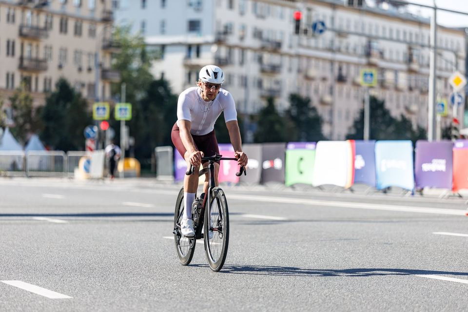 Фото 0fa143c4a5574405a4e066d5480fbf25 с события Cyclingrace Вечернее Садовое