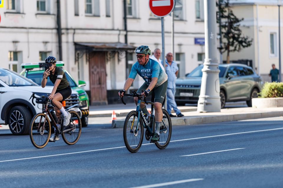 Фото 5a5ec0626d1848eca10ce3adc1bffb70 с события Cyclingrace Вечернее Садовое