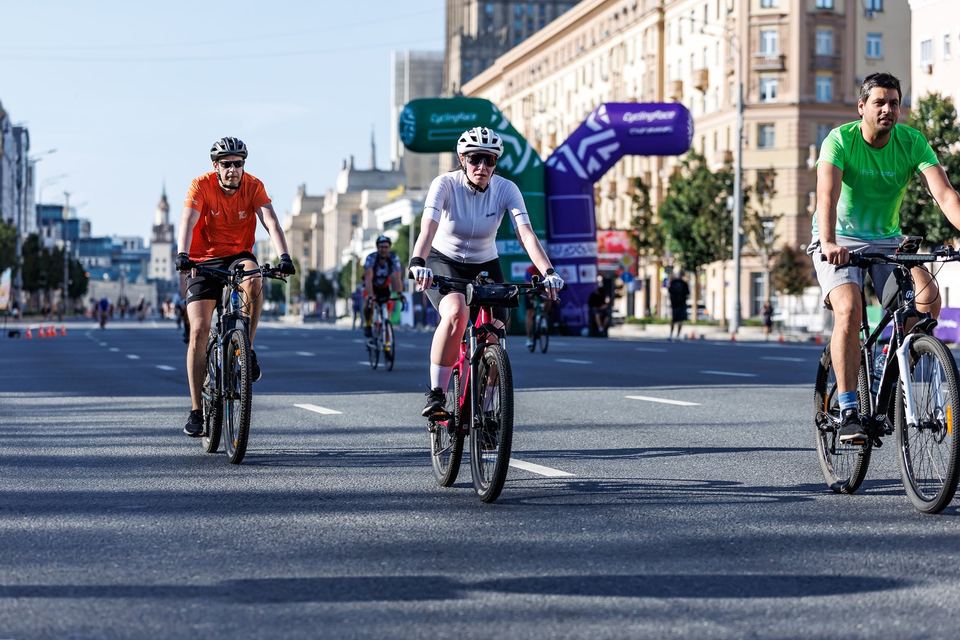 Фото bc33c48f1b674b439774178982781e36 с события Cyclingrace Вечернее Садовое