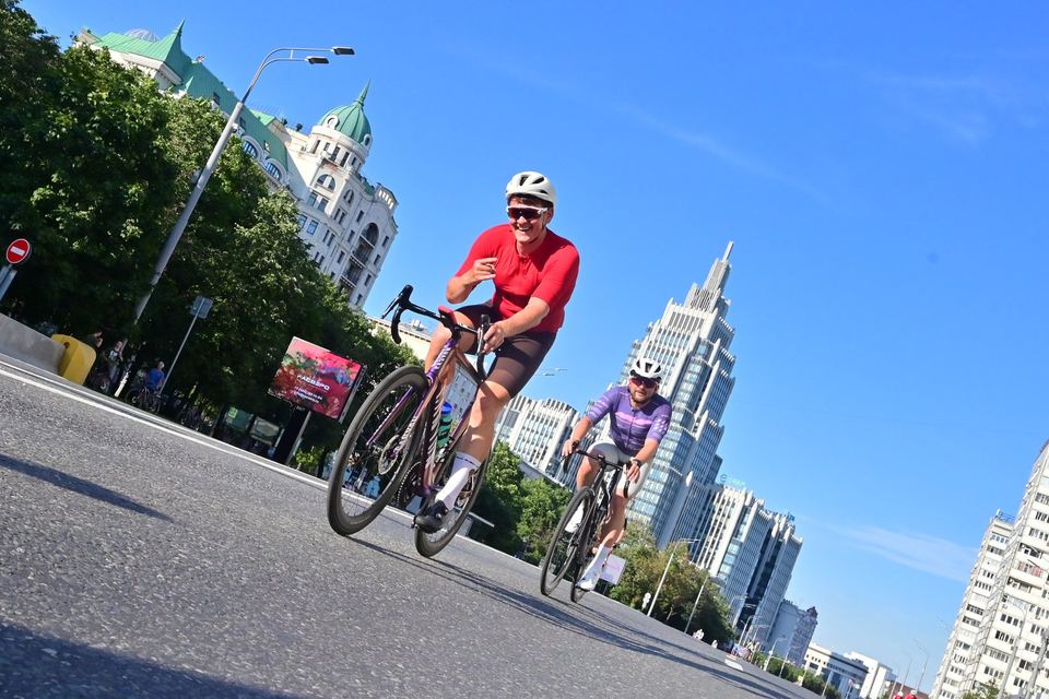 Фото 77c33cc258724a86a951e48a1532e491 с события Cyclingrace Вечернее Садовое