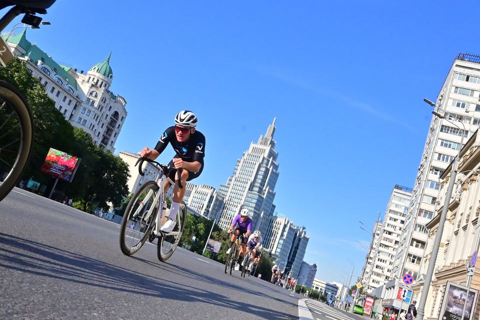 Фото 0fec1096f5ba4112b8853c22118f625e с события Cyclingrace Вечернее Садовое