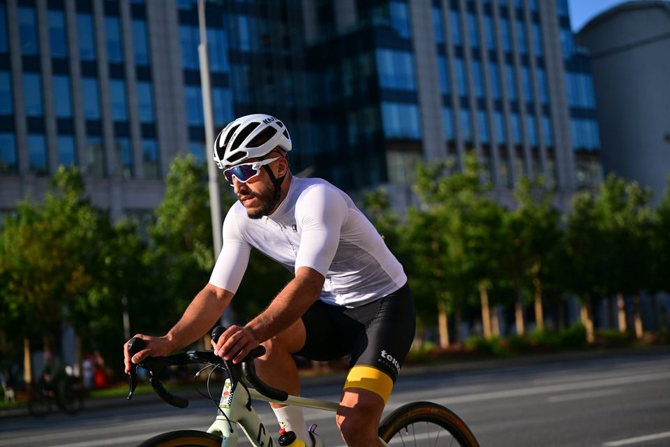 Фото c8e4c590272a4863b6a910f9097bae00 с события Cyclingrace Вечернее Садовое
