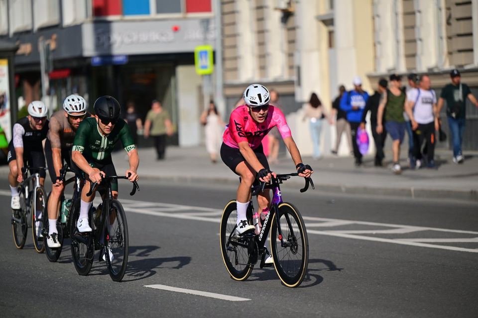 Фото 2389a32ebe214de880c47f87786df703 с события Cyclingrace Вечернее Садовое