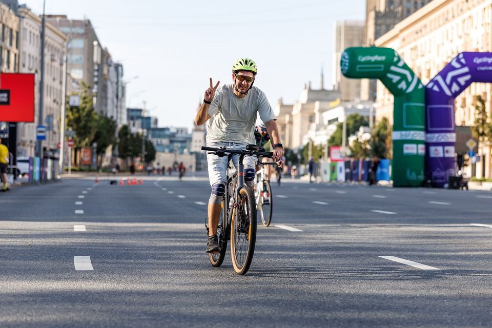 Фото fa8b9cd77b704b26aff87f77558b1309 с события Cyclingrace Вечернее Садовое