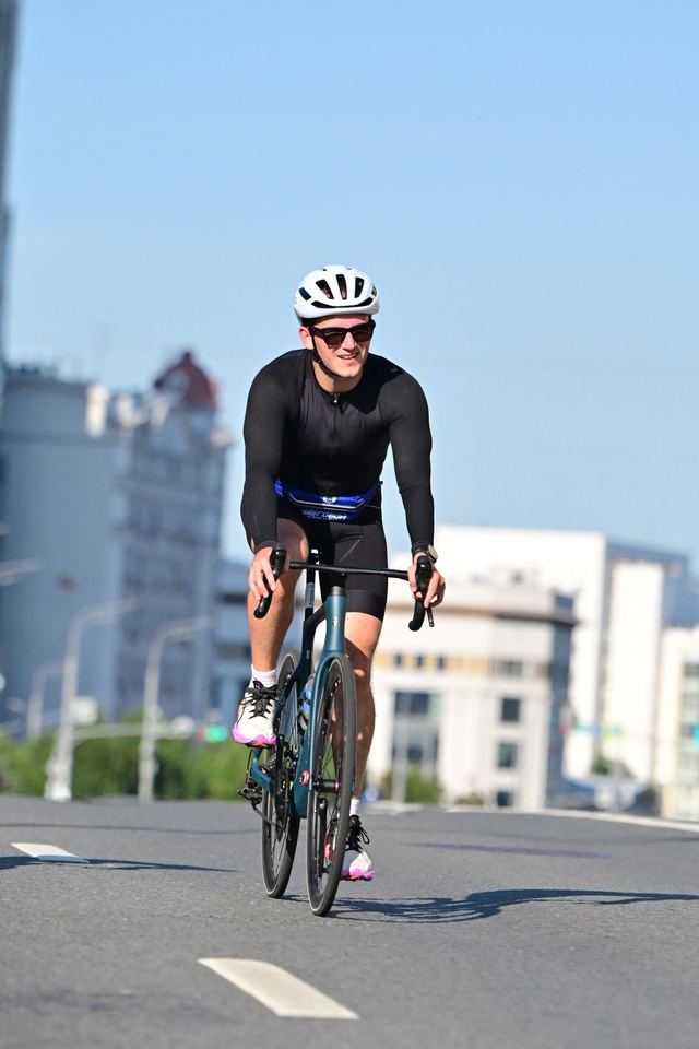Фото 291e229718f24fba85230ab85c80cd8d с события Cyclingrace Вечернее Садовое