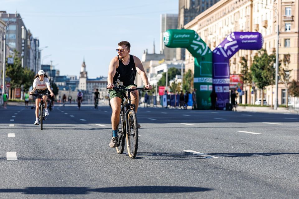 Фото fd90c8fb1e7445c6b9bdfa15a50a2d30 с события Cyclingrace Вечернее Садовое