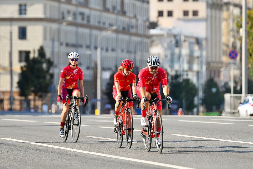 Фото b75fef8d3a264aed81dd30bb6f4987c8 с события Cyclingrace Вечернее Садовое
