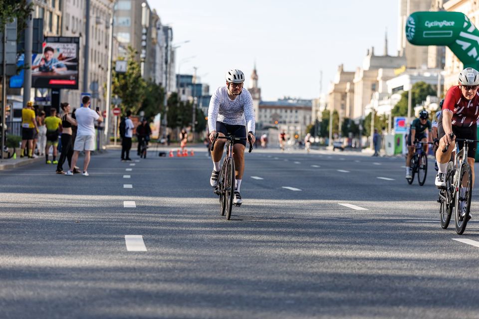 Фото 16bcf156c83948e490884a09e1f94e45 с события Cyclingrace Вечернее Садовое