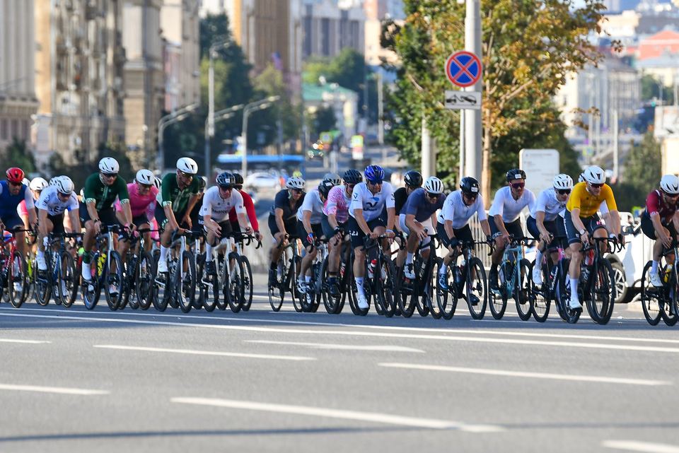 Фото e25084dcce1b4848b5eaa4986533298c с события Cyclingrace Вечернее Садовое
