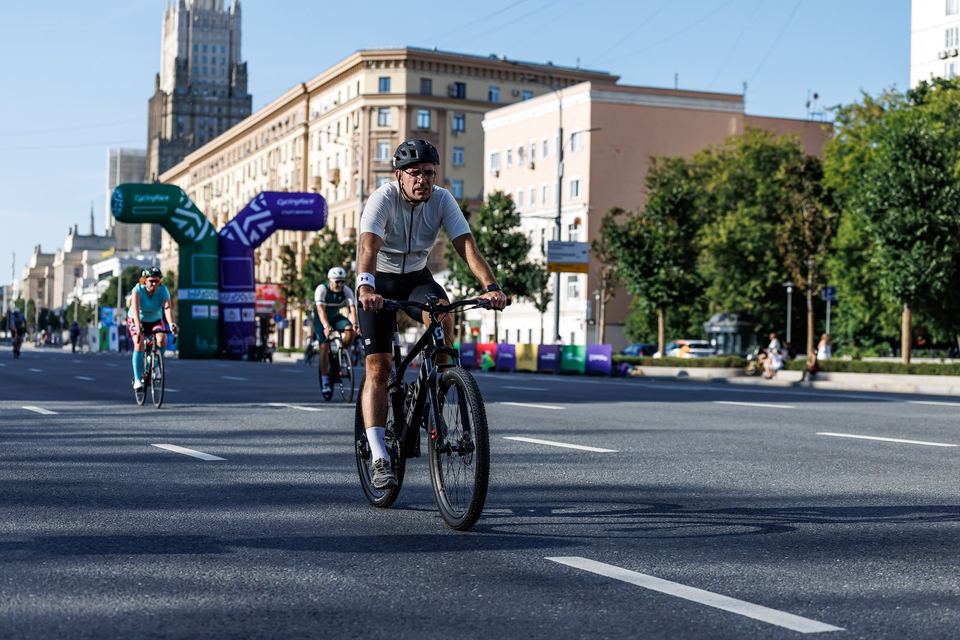 Фото 7467300fd744430ab8c91c8fa045fbb5 с события Cyclingrace Вечернее Садовое