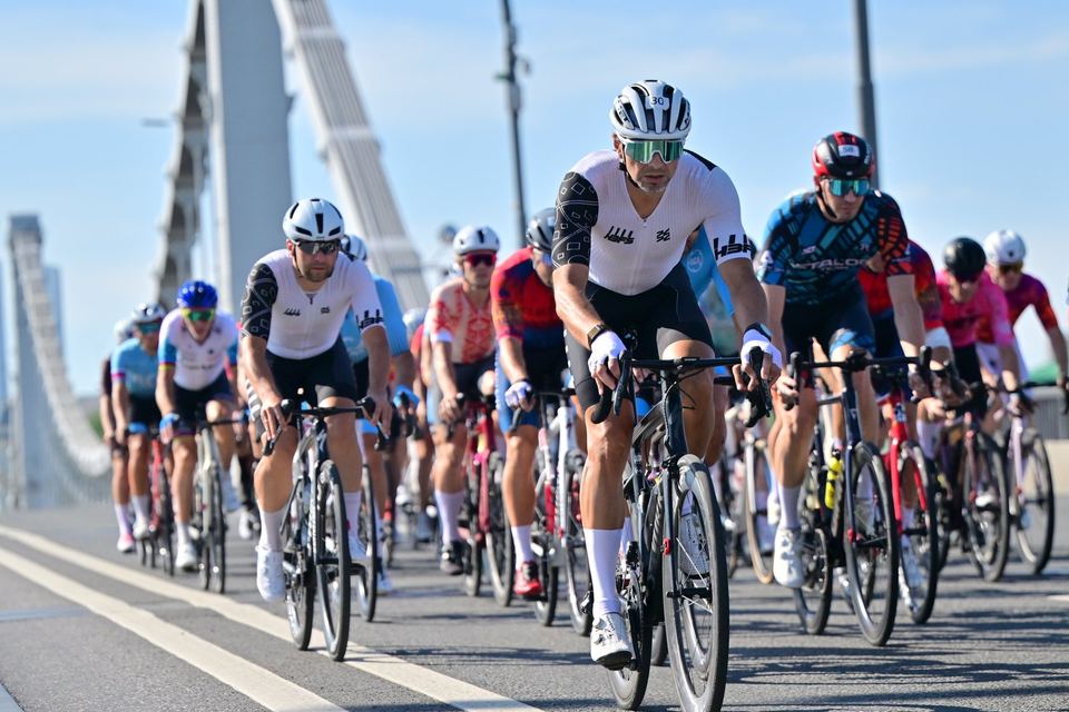 Фото 636232bf24a248c7bfecde903325928b с события Cyclingrace Вечернее Садовое