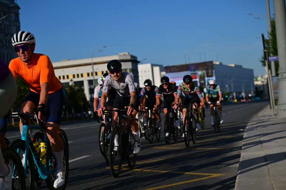 Фото 98630d6083d141b6815610f3624c6d85 с события Cyclingrace Вечернее Садовое