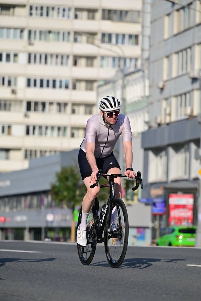 Фото 824fdfc554bd4b78851951c9b7221618 с события Cyclingrace Вечернее Садовое